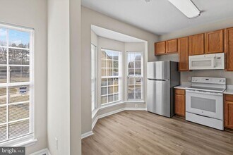 1926 Hackberry Ct in Odenton, MD - Building Photo - Building Photo