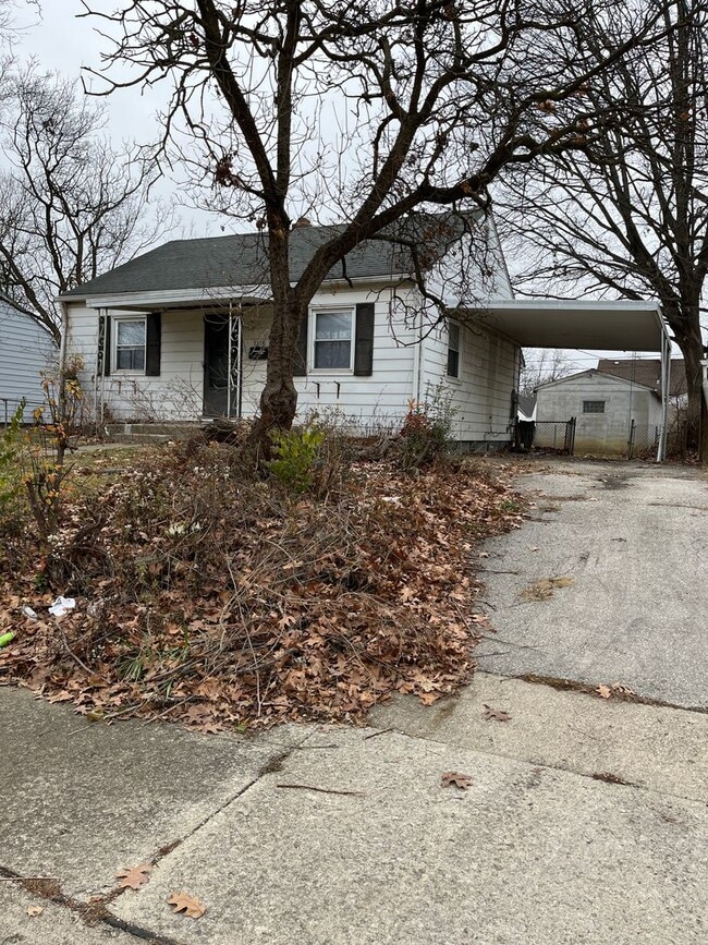1218 E 23rd Ave in Columbus, OH - Building Photo - Building Photo