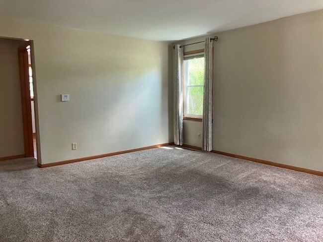 501 N Church St in Elkhorn, WI - Building Photo - Building Photo