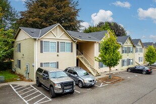 Pebble Creek Village in Vancouver, WA - Building Photo
