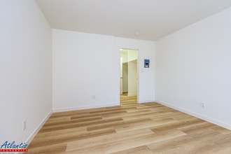 555 S 10th St in San Jose, CA - Building Photo - Building Photo