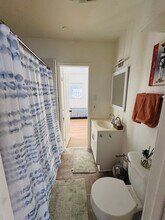 636 W 81st St in Los Angeles, CA - Building Photo - Building Photo