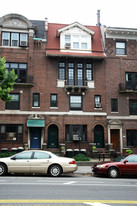 396 9th St Apartments