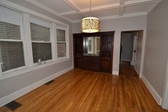 4713 N Albany Ave, Unit 1 in Chicago, IL - Building Photo - Building Photo
