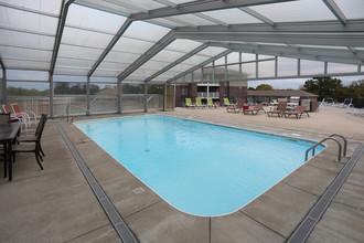 The Courtyards at Cherry Creek in Jefferson City, MO - Building Photo - Interior Photo