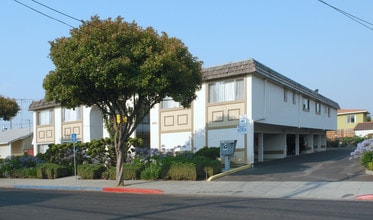 1750 Washington St in Santa Clara, CA - Building Photo - Building Photo