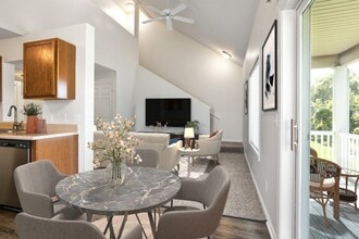 Eagle's Nest Apartments in Grandville, MI - Building Photo - Building Photo