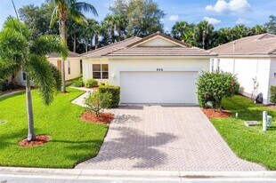 806 SW Rocky Bayou Terrace in Port St. Lucie, FL - Building Photo