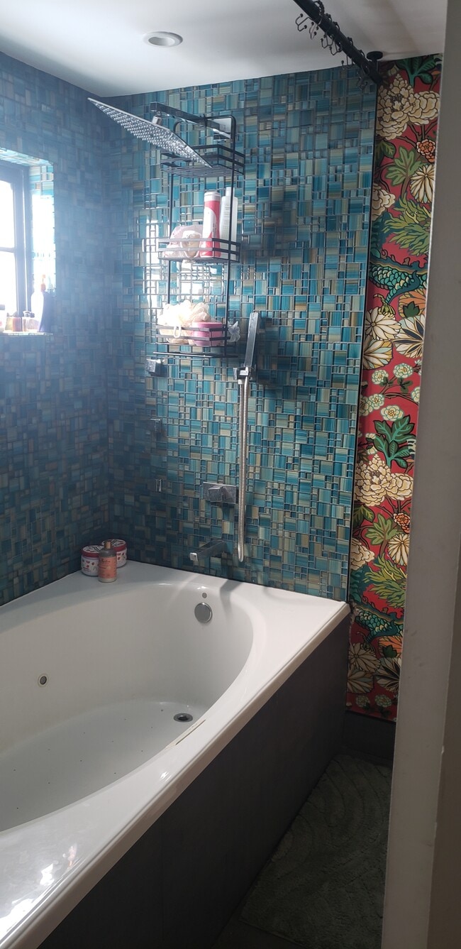 1120 7th St, Unit 1b in Miami Beach, FL - Building Photo - Building Photo