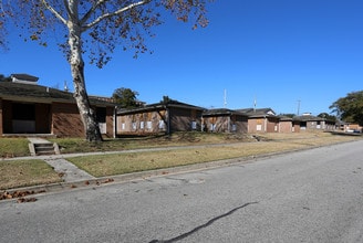 Rankin Terrace in Wilmington, NC - Building Photo - Building Photo