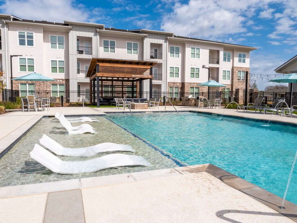 The Waters At Millerville in Baton Rouge, LA - Building Photo