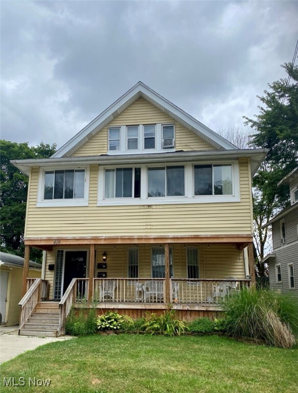 property at 418 Crestwood Ave