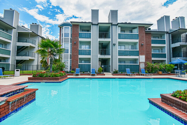 Centerpoint Apartments