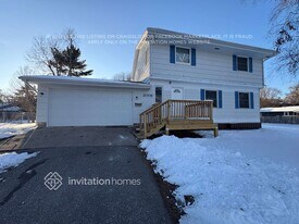 2006 Texas Ave S in Minneapolis, MN - Building Photo