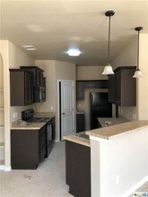 1208 Vanguard Ln in Killeen, TX - Building Photo - Building Photo