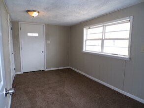 7417 Belgium Ave in Birmingham, AL - Building Photo - Building Photo