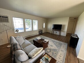 516 Goethals Dr in Richland, WA - Building Photo - Building Photo