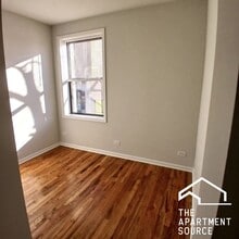 7606 N Paulina St in Chicago, IL - Foto de edificio - Building Photo