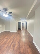 7653 S Essex Ave in Chicago, IL - Building Photo - Building Photo