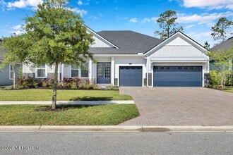 323 Glenneyre Cir in St. Augustine, FL - Foto de edificio - Building Photo