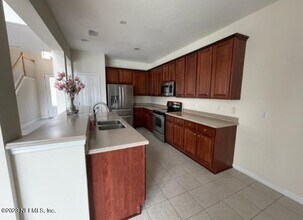 3824 Silverpoint Ln in Jacksonville, FL - Building Photo - Building Photo