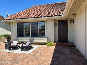 1961 McCrea Rd in Thousand Oaks, CA - Building Photo - Building Photo