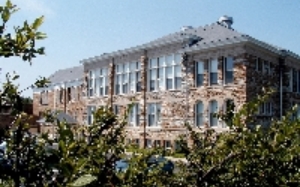 Stonehouse Apartments in Cannon Falls, MN - Foto de edificio