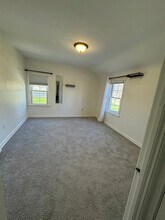 1435 Grenleigh Rd in Lyndhurst, OH - Building Photo - Building Photo