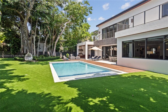 property at 58 Bay Heights Dr