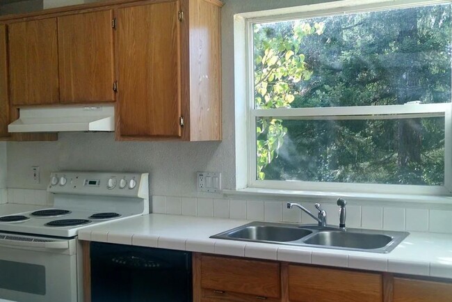 7614 81st Ave NW in Gig Harbor, WA - Building Photo - Building Photo