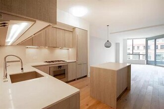 1395 Masonic Ave in San Francisco, CA - Building Photo - Building Photo
