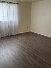 11720 SE 223rd Dr in Kent, WA - Foto de edificio - Building Photo