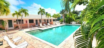 143 Inlet Way in West Palm Beach, FL - Building Photo - Building Photo