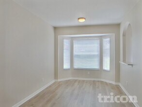 10645 Navigation Dr in Riverview, FL - Building Photo - Building Photo