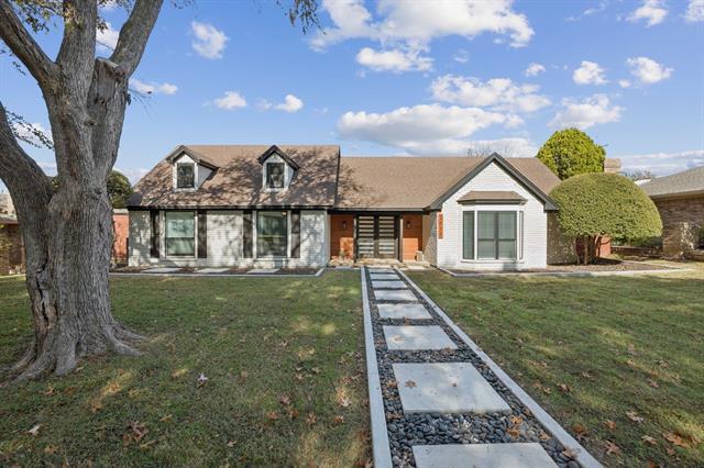 property at 2833 Meadowbrook Dr