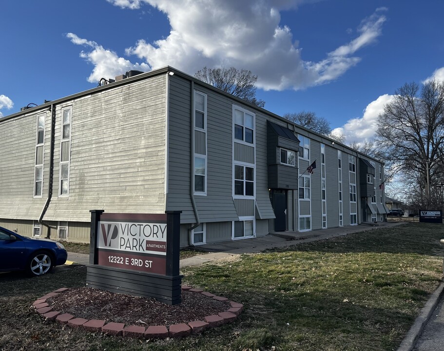 Victory Park in Grandview, MO - Building Photo