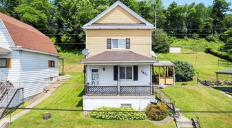 1417 4th Ave in Conway, PA - Building Photo