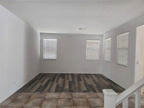 6640 April Bend Ct in North Las Vegas, NV - Building Photo - Building Photo