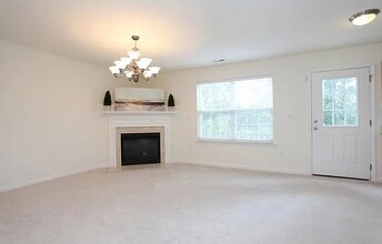 1210 Orchard Oriole Ln in Durham, NC - Building Photo - Building Photo