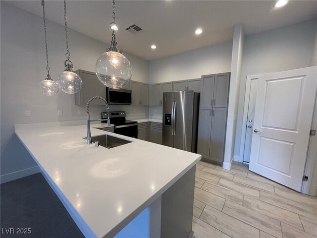 property at 10567 Ridge Glow Ave