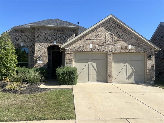 5136 Shallow Pond Dr in Aubrey, TX - Building Photo