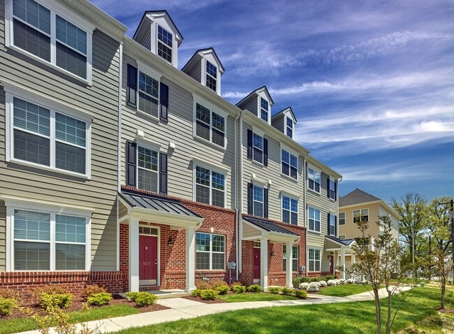 Darley Green Townhomes in Claymont, DE - Foto de edificio - Building Photo