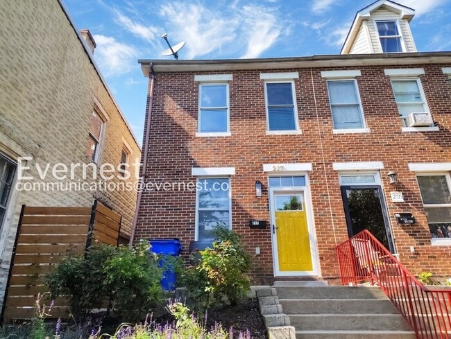 property at 217 E 5th St