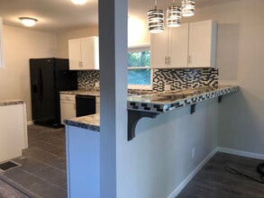 422 S Talley Ave in Muncie, IN - Foto de edificio - Building Photo