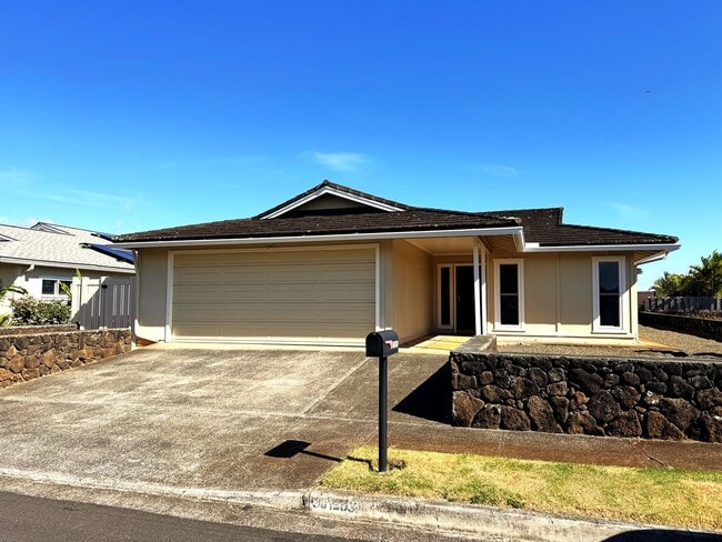 property at 98-1963-1963 Wilou St