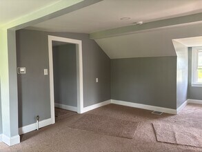 1204 Parkamo Ave in Hamilton, OH - Building Photo - Building Photo