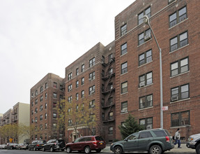 4541 39th Pl in Sunnyside, NY - Foto de edificio - Building Photo