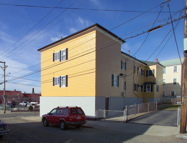 116 Eagle St in Fall River, MA - Building Photo - Building Photo