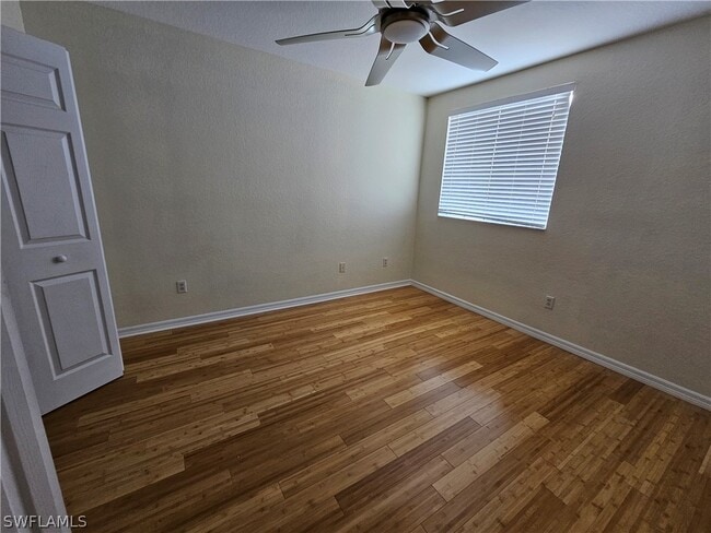 property at 2084 Par Dr