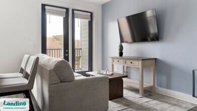 44 Braves Ave in Lawrenceville, GA - Building Photo - Building Photo